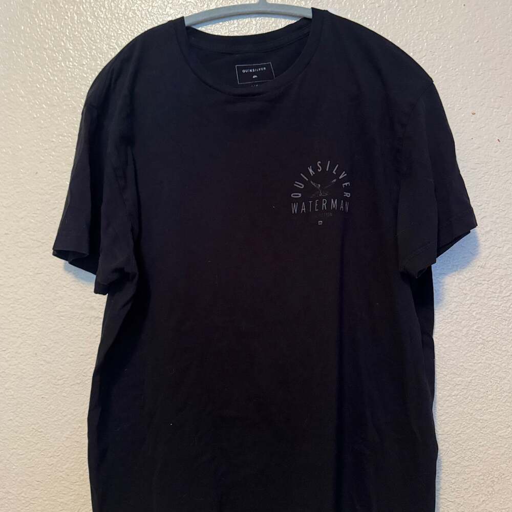 Quiksilver Men's Black Graphic T-Shirt